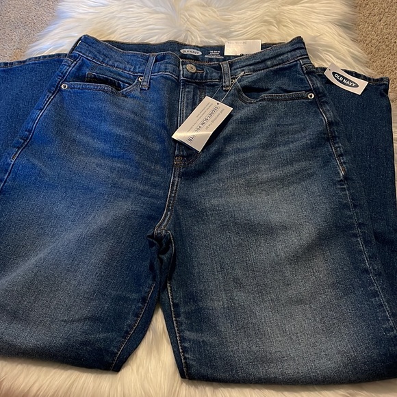 NWT! Old Navy Jeans women’s size 8 - Picture 5 of 8